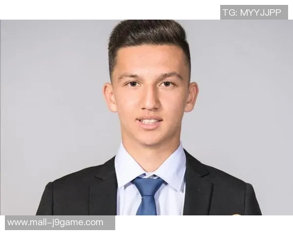 苏毕足球传奇：从青训到职业生涯的辉煌历程与背后故事